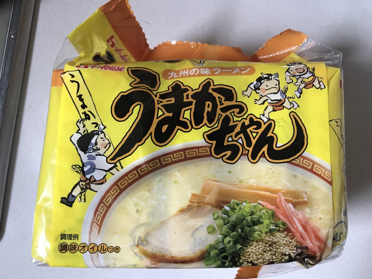 hontonomiyazaki's tweet photo. 九州言うたら『うまかっちゃん」宮崎でも好きな人多いはず!?　買いだめの影響？　品薄です。
https://t.co/EF3j5NSKhQ https://t.co/9Ese9Qzies