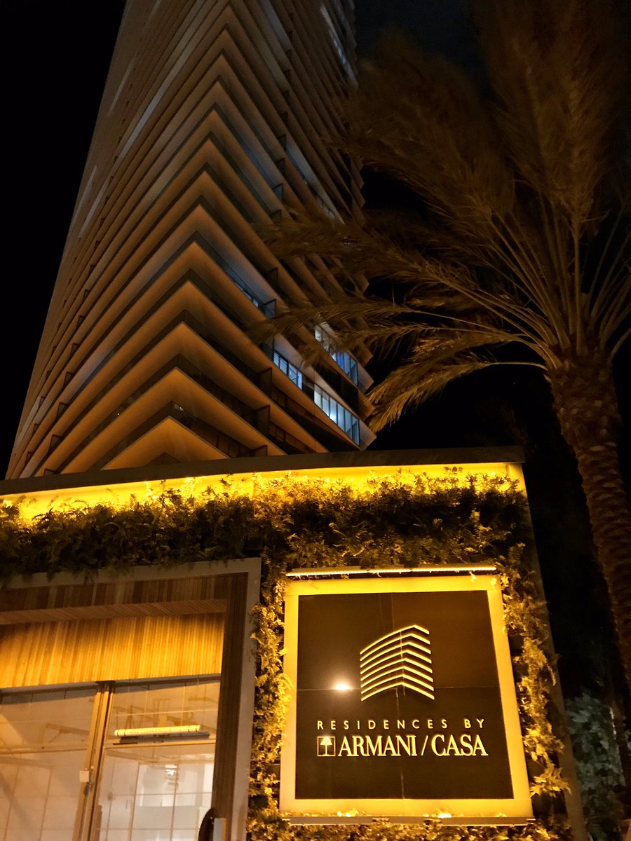 NatalieMcBee's tweet photo. #ResidencesByArmaniCasa #SunnyIslesBeachFlorida #SpringBreak #DirectOceanfront #NatalieMcBee (561) 596-8191 https://t.co/8BnjjNCdZV