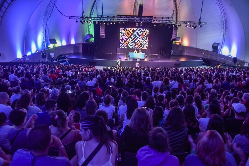 TecnopolisArg's tweet photo. Más de 50 mil personas disfrutaron el último atardecer de verano de #Tecnópolis y de la inauguración de la semana #NosotrasMovemosElMundo. 

Síntesis de la jornada: https://t.co/dWaZce4gCE

¡Muchas gracias a todes por ser parte!
#ArgentinaUnida 🇦🇷 https://t.co/GiodrMfh3j