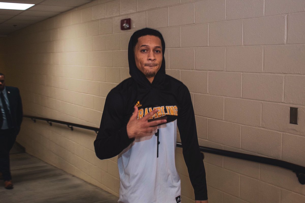 thatguyIvy's tweet photo. I can say I made the most out my college hooping experience at Thee Grambling State University! Thank you GSU for everything you’ve done for me. The culture here is something you can’t even explain, you just have to be here to see what I mean. My journey isn’t over yet 😈 https://t.co/lOs2QXbPrW