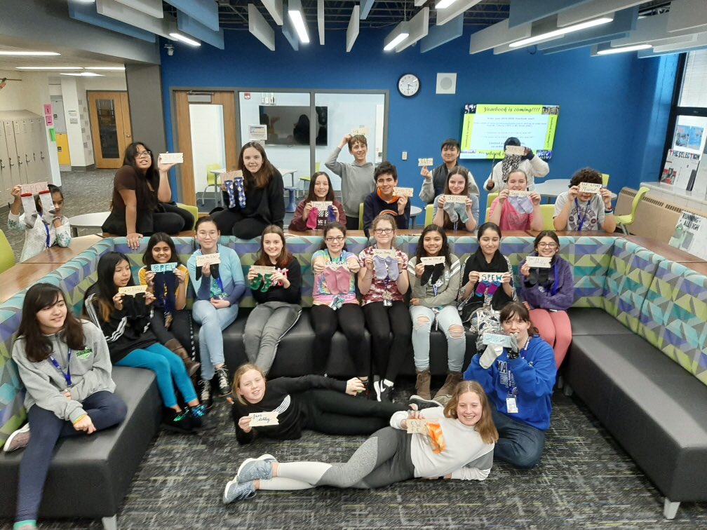 Free the elves! Supporting Hermione Granger's Society for the Promotion of Elfish Welfare aka S.P.E.W. at Harry Potter Club last week! 🧦⚡️🧦 #geminihpclub #spew #63success #hereatgemini