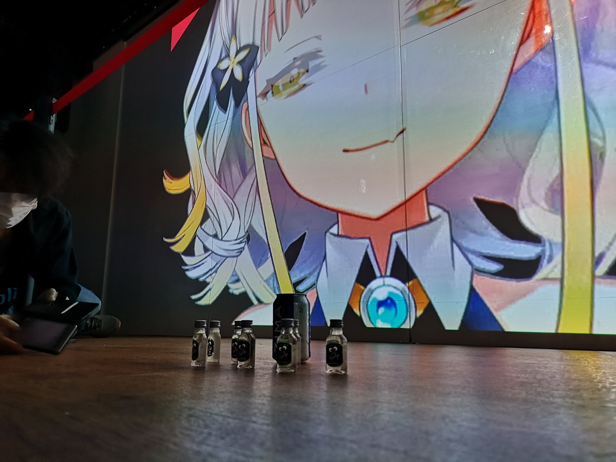 kuranpukurou's tweet photo. #VRXX
まじで周りのオタクが、顔が良い近い近い可愛いしか言えてなかったなぁ・・・ https://t.co/4ev0RhcKx1