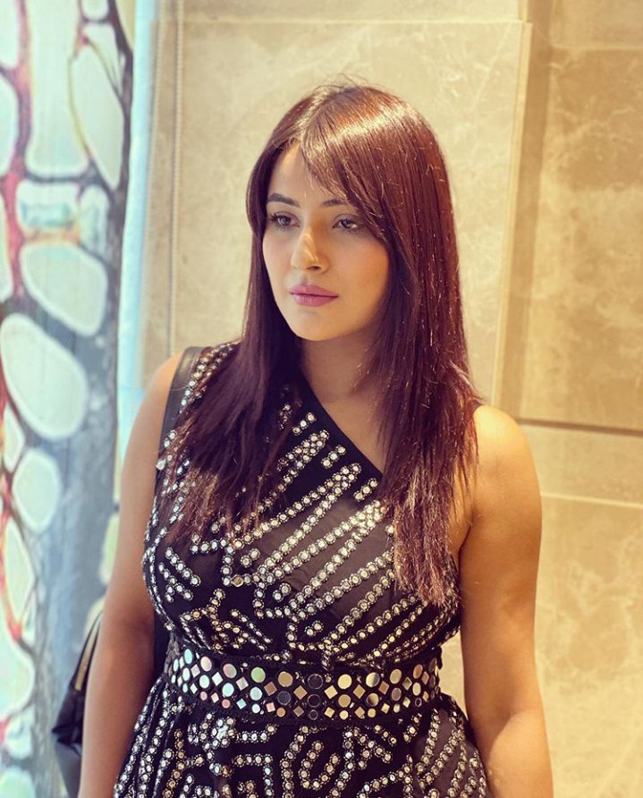 teleworldin's tweet photo. Hey Beautiful 😍🔥
.
@shehnazshines https://t.co/oxd0TGPW4Q