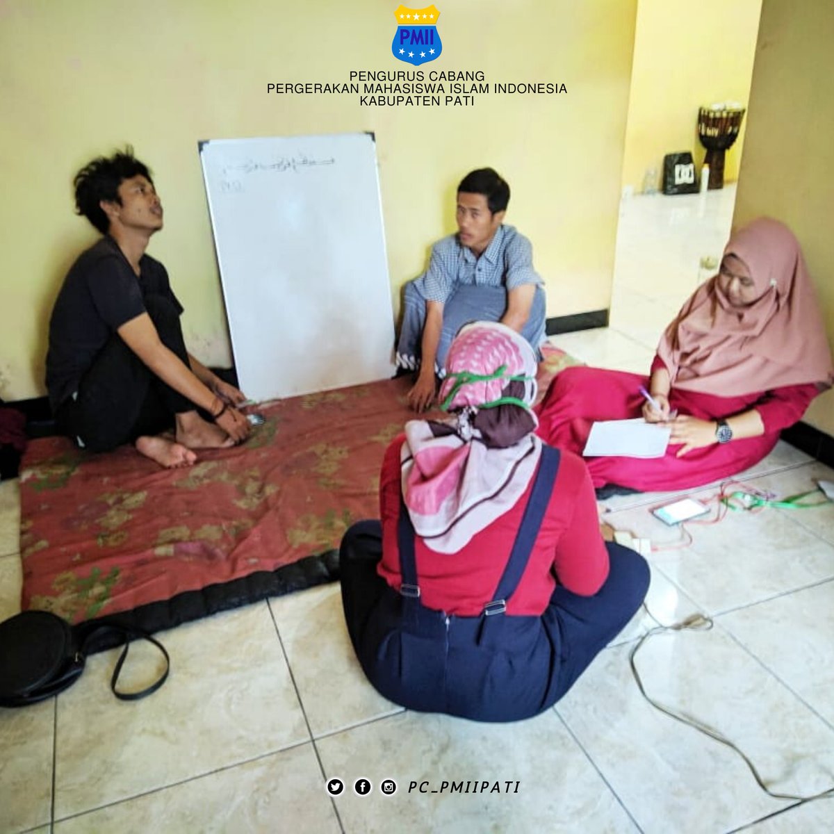 pcpmiipati's tweet photo. Pembahasan Kegiatan PKD RAYA yang akan dilaksanakan PC PMII Pati bulan Maret 2020 ini. Semoga berjalan dengan Khidmat sukses dan menjadi berkah kepada semua Kader.
#CoronaVirusIndonesia #PMIIPATI #PMII https://t.co/ZanGDZO8dK