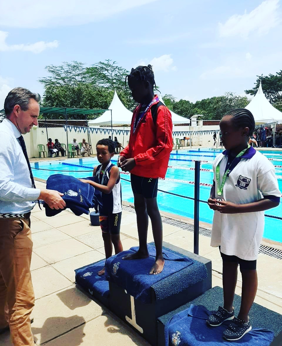BrookhouseInt's tweet photo. We got 2 meet records set by Abba in 100 IM and 25m fly at @peponi_school! She not only broke the girls' #records but both times are also better than the boys' records. The boys' 25M fly has stood since 1994 by Dunford! We celebrate this great achievement. #StudentLife https://t.co/CEb796sChR
