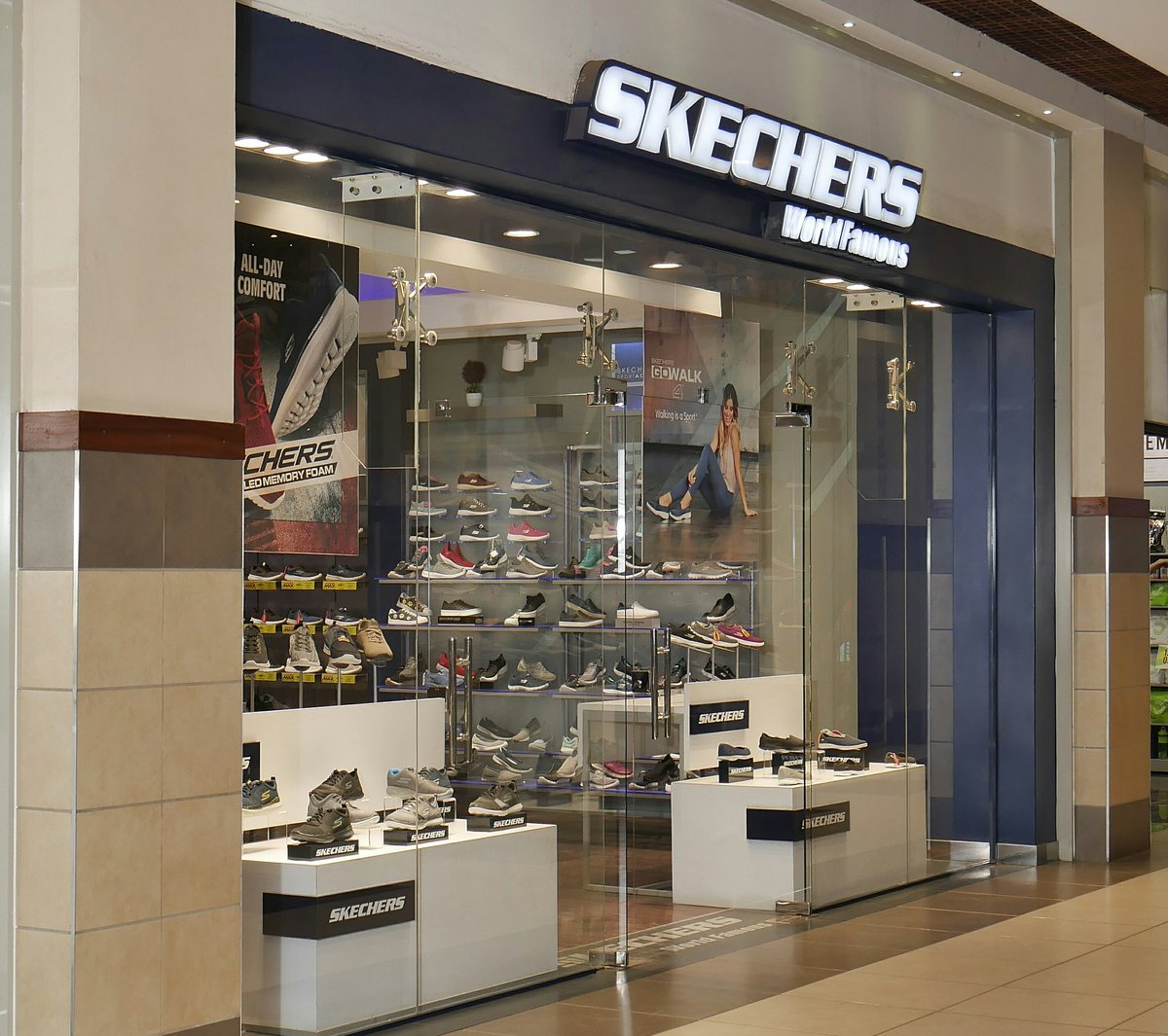 skechers the mall cribbs causeway