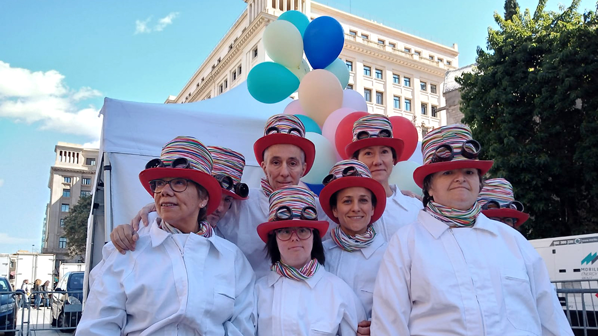 FundacioESMEN's tweet photo. Ahir vam participar a la #MagicLine, la caminada solidària organitzada per Sant Joan de Déu. Una iniciativa que neix amb la voluntat d'ajudar i acompanyar qui més ho necessita. Gràcies per fer-ho possible! #MagicLine2020 #caminarpertransformar @magiclineSJD @solidaritatSJD https://t.co/SY7mLGUDlt