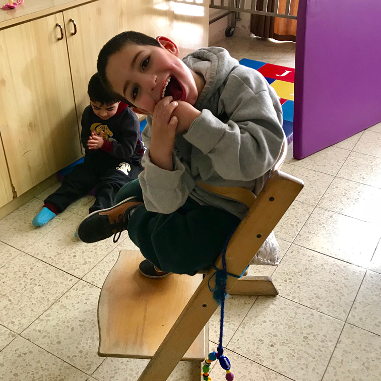 InfoJemima's tweet photo. In Huize Jemima wonen 17 Arabische bewoners met een meervoudige beperking. Dankzij donaties uit Nederland krijgen ze de beste zorg die we kunnen geven! #huizeJemima #beperking https://t.co/tTP1juhVeF