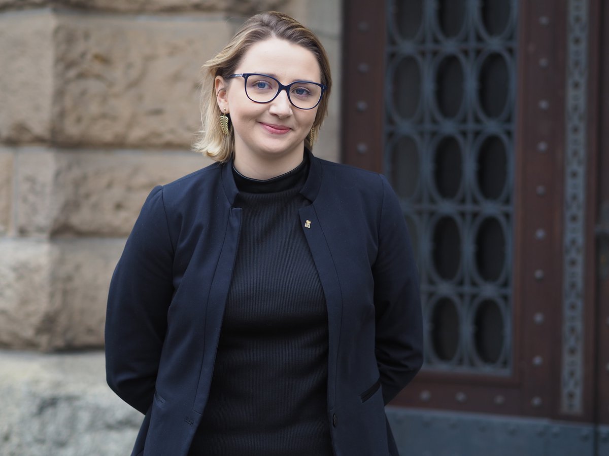 zuniwersyteckie's tweet photo. @j_maruszczak  przewodniczącą Samorządu Studentów UAM. @ForumAkad @naukawpolsce @FUniP_PL 

Fot. Jagoda Haloszka

#uam #poznań #funip #polska #AcademicTwitter https://t.co/D4YLnfdFB0