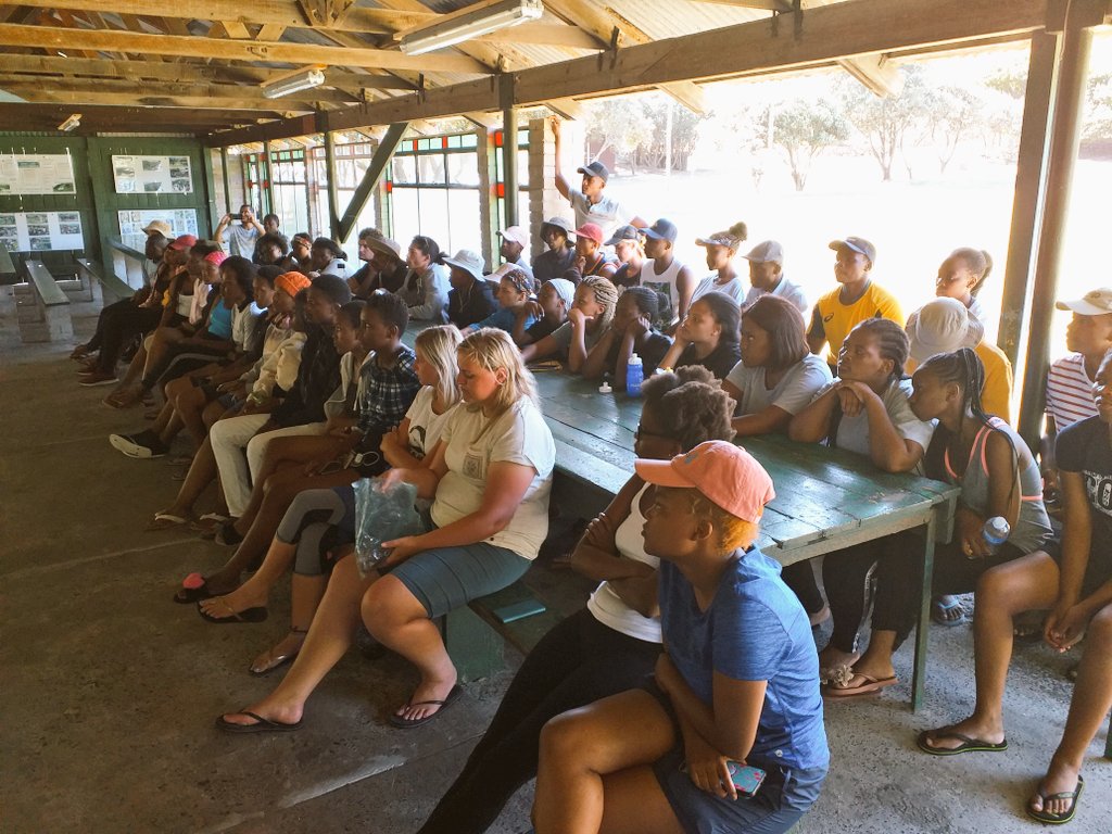 Nikki_Sea_Life's tweet photo. A great talk by #CapeRADD scientists for the CPUT Marine Science class on their 2nd year camp #cputmarinescience https://t.co/mDPS9f6Kvb