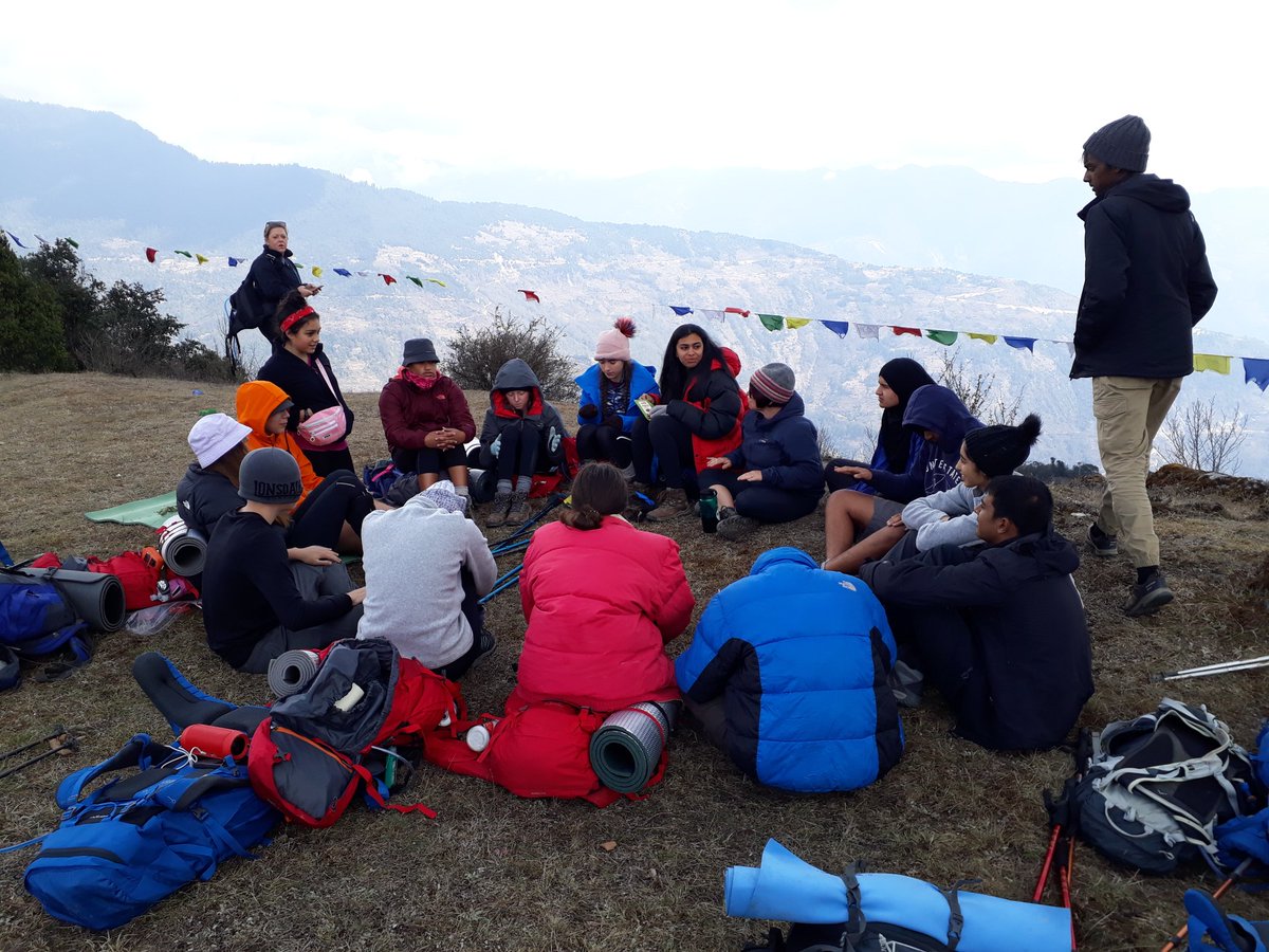 DCDofE's tweet photo. Team 1 relaxing and enjoying the mountain view during their lunch time on day 3 of trekking. https://t.co/aPoveQMbRR