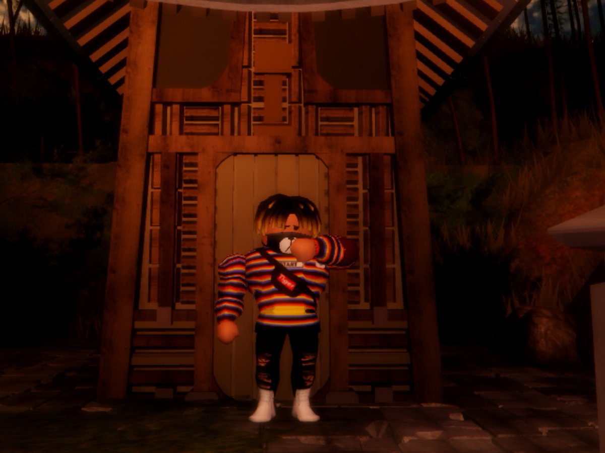 Supreme fire tweet media