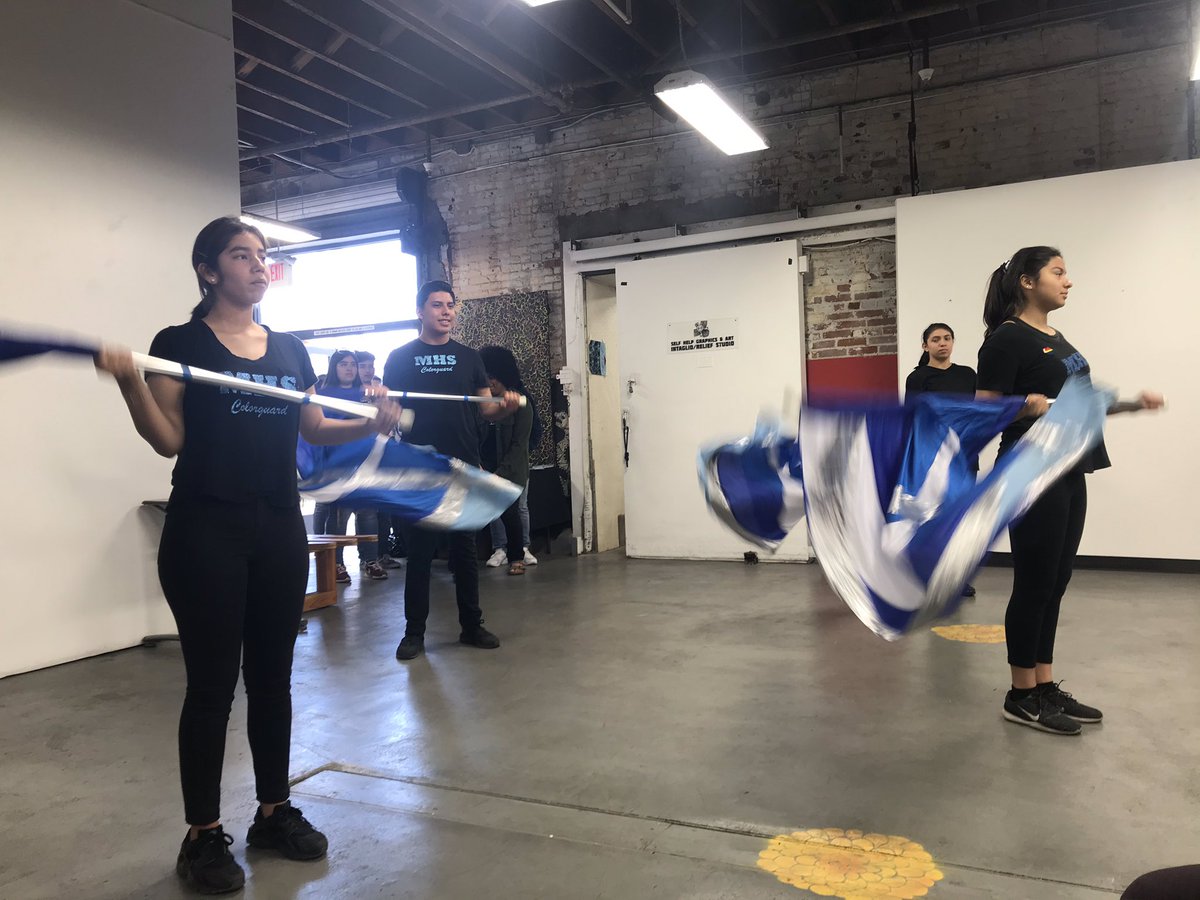 SeaKingColorguard (@seakingguard) on Twitter photo Loved getting to see the <a href="/Mendez_Jaguars/">Mendez Jaguars</a> color guard, band, mariachi, student leaders, staff, parents and community partners welcome our #wasc team today! TY for a great start. Excited for next few days. 💙🐆 Loved getting to see the <a href="/Mendez_Jaguars/">Mendez Jaguars</a> color guard, band, mariachi, student leaders, staff, parents and community partners welcome our #wasc team today! TY for a great start. Excited for next few days. 💙🐆