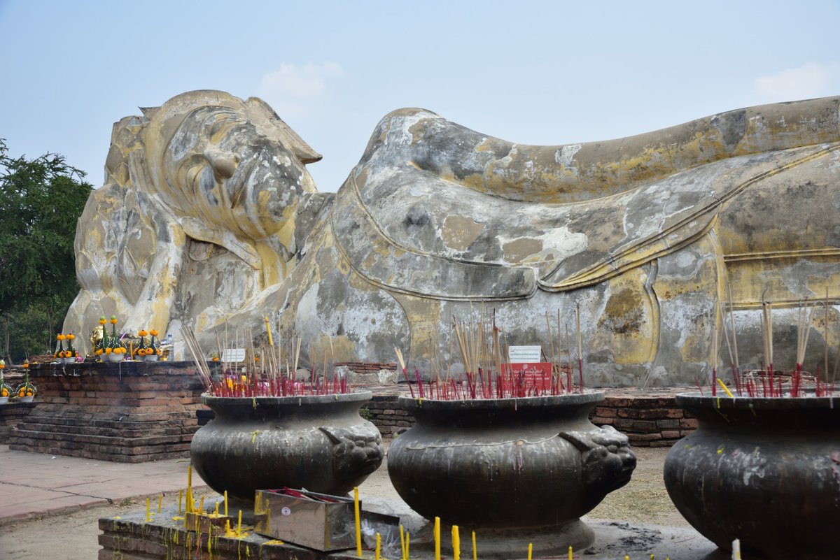 のものも アユタヤ遺跡 ワット ロカヤスタ アユタヤ最大の涅槃像と仏塔だけが残っていました スト のサガットステージのモデルらしい T Co Juhr6yx2qy Twitter