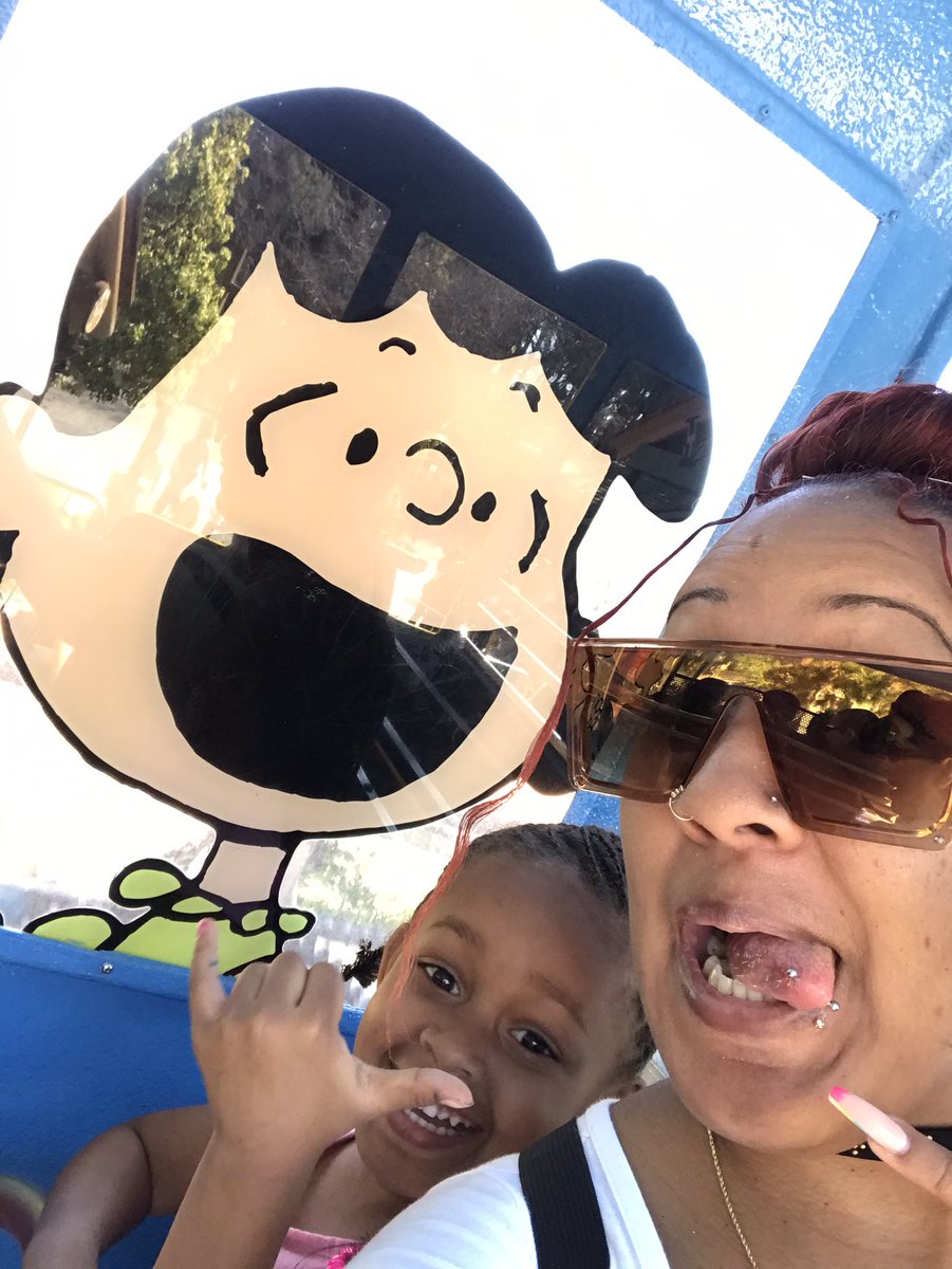 ChesterinaH's tweet photo. Camp snoopy is always fun 🥰 https://t.co/FMoh9BrtIS