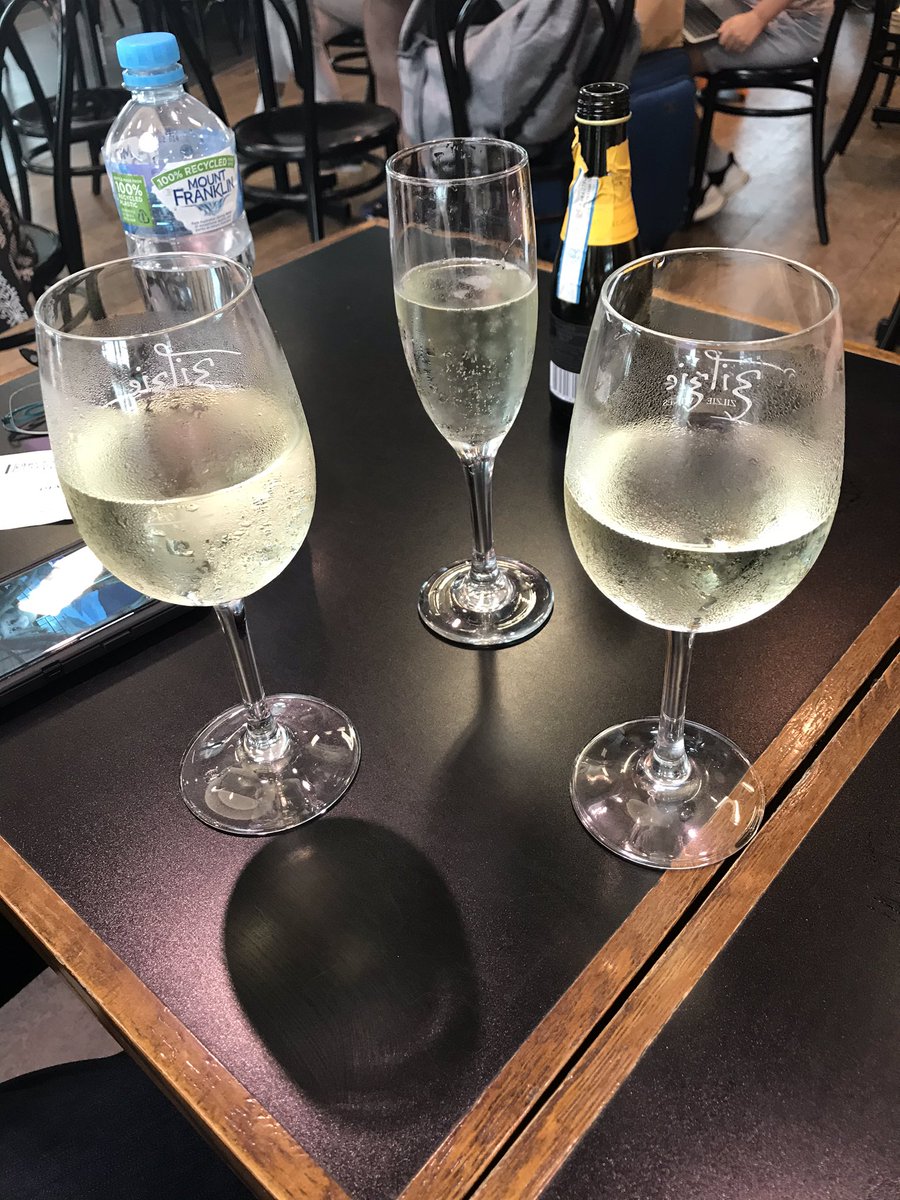 scarabcat's tweet photo. Waiting at Sydney airport for our flight back home. Had a fab tasting session @ Pepper Tree Wines yesterday @timcsampson... Will be fortified enough for #FanDay2020 😉😄🤣👍

#SeaofBluestillontour https://t.co/78DMtVmp4l