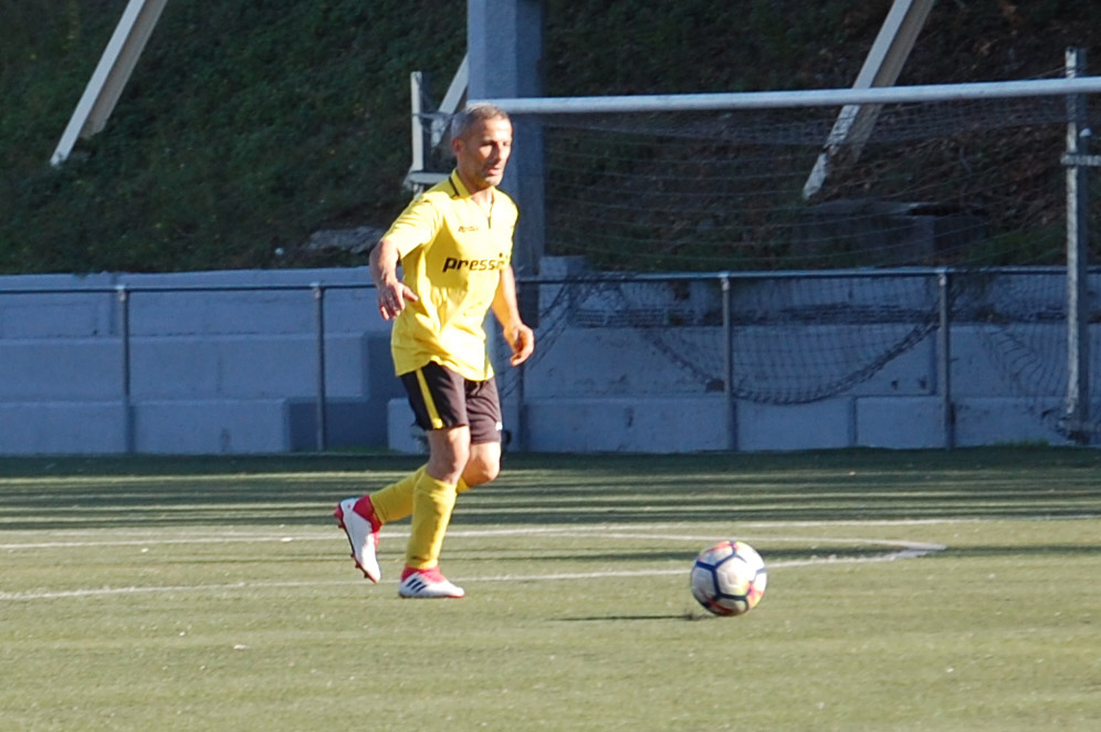 torrenteparera's tweet photo. J18 - U.D. TORRENTE PARERA 3 - PASIÓN XENEIZE BCN 1
Tres puntos muy trabajados ante el @BarcelonaDeBoca, que nos consolidan en la 4ª posición. Los goles fueron obra de @erik9966, Miguel y Carlos. Ya puedes ver toda la crónica en nuestra web:
https://t.co/UX0xM2MSmB
#acdea https://t.co/bsAKTZszdh