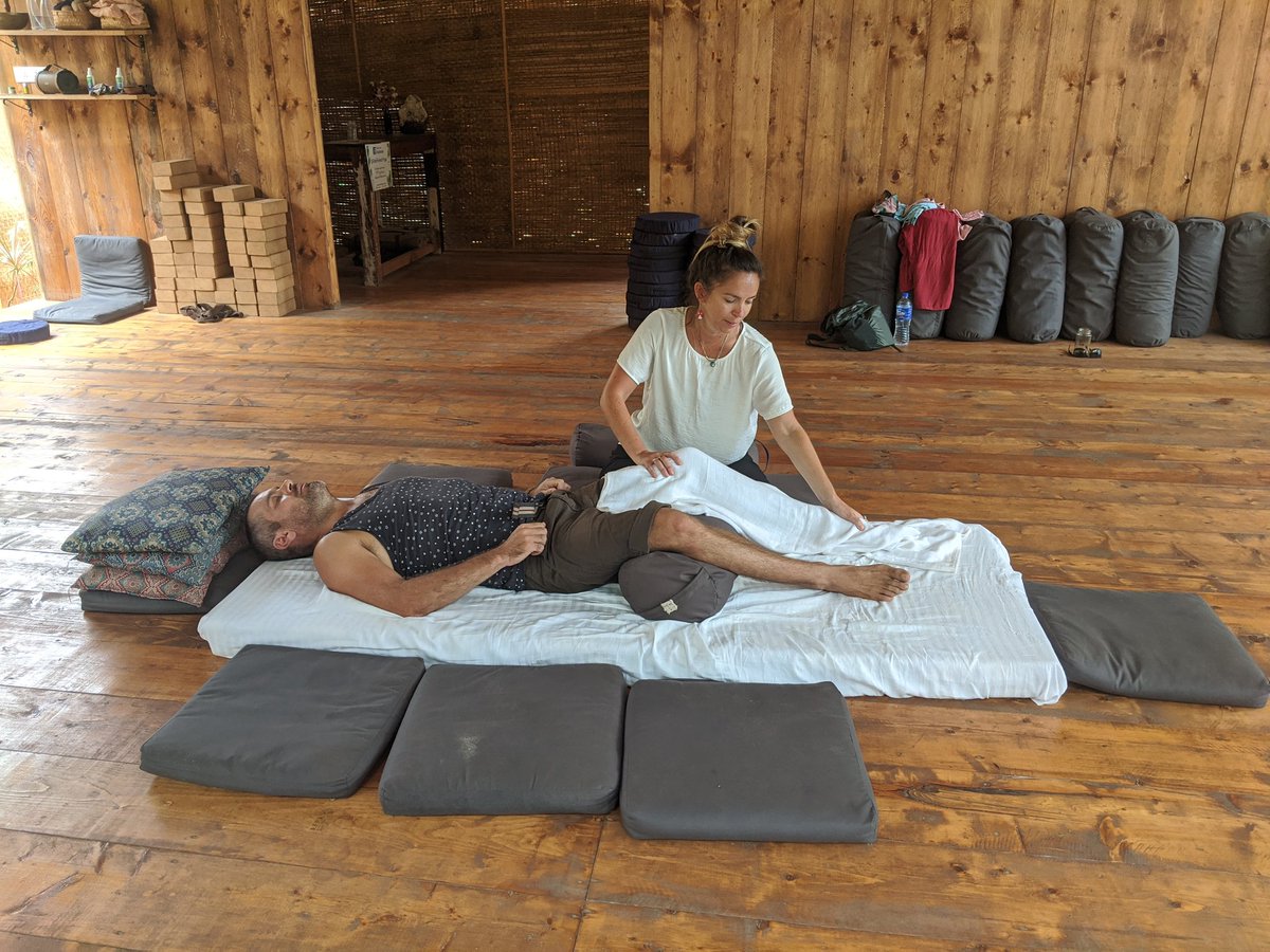 sja_holistics's tweet photo. On #February29th this year I shared #shiatsu in this beautiful yoga shala in south Goa, India. It felt good knowing I was giving this blissful healing session alongside other practitioners around the UK as part of the #bigshiatsushare &amp; finale of @shiatsuawarenessmonth https://t.co/q8ISF8a5FN