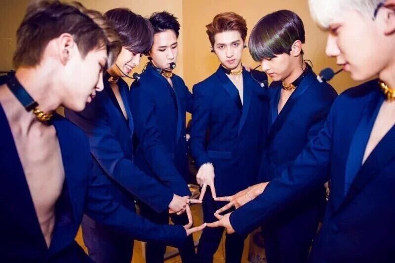 yiselle04's tweet photo. #우리는_홍빈을_믿는다
#WeLoveYouLeeHongbin
#StayStrongLeeHongbin
#HappyKongIsTheBestKong
#홍빈_사랑해 #Protect_It #ProtectYourArtist #RealV https://t.co/ifeGY5hmfk
