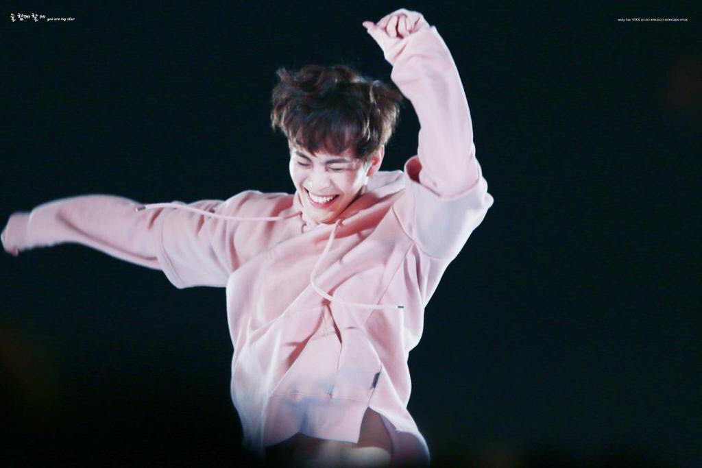 yiselle04's tweet photo. #우리는_홍빈을_믿는다
#WeLoveYouLeeHongbin
#StayStrongLeeHongbin
#HappyKongIsTheBestKong
#홍빈_사랑해 #Protect_It #ProtectYourArtist #RealV https://t.co/ifeGY5hmfk