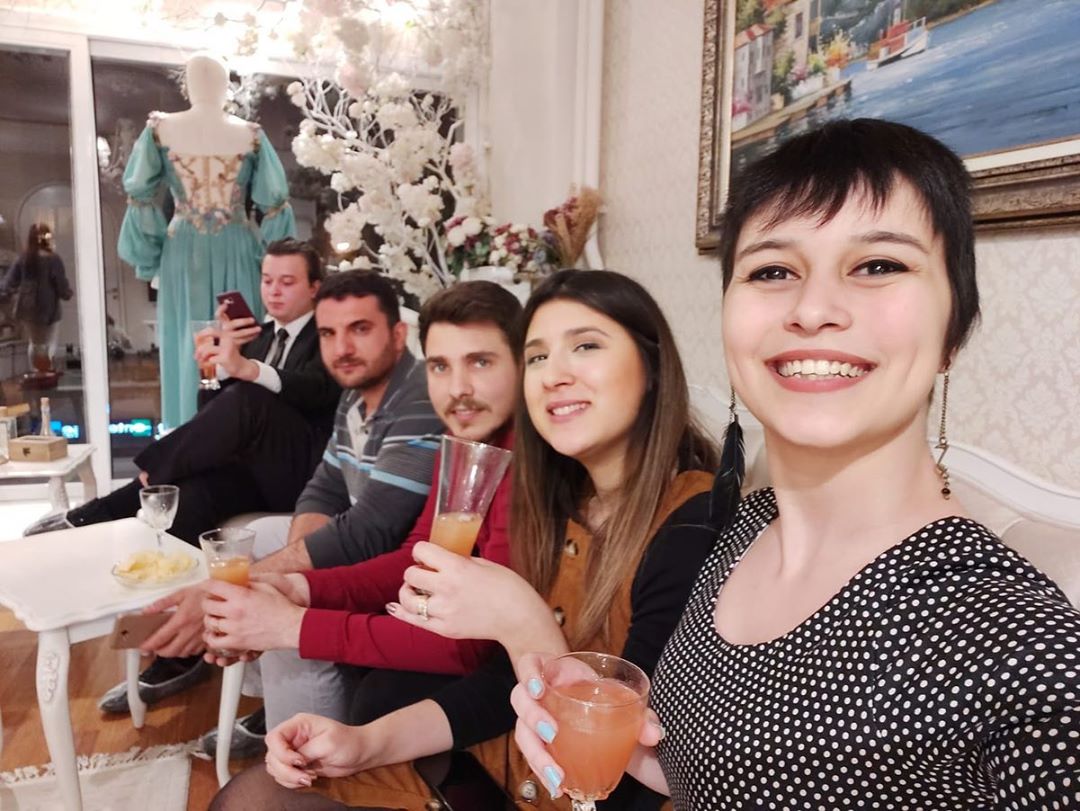 sinemmardicom's tweet photo. Güzel ekibimizle 7. yılımızı kutladık. Birlikte nice yıllara 🙏 #yıldönümü #sinemmardi #modaevi #izmir #alsancak https://t.co/CZs6srzodZ