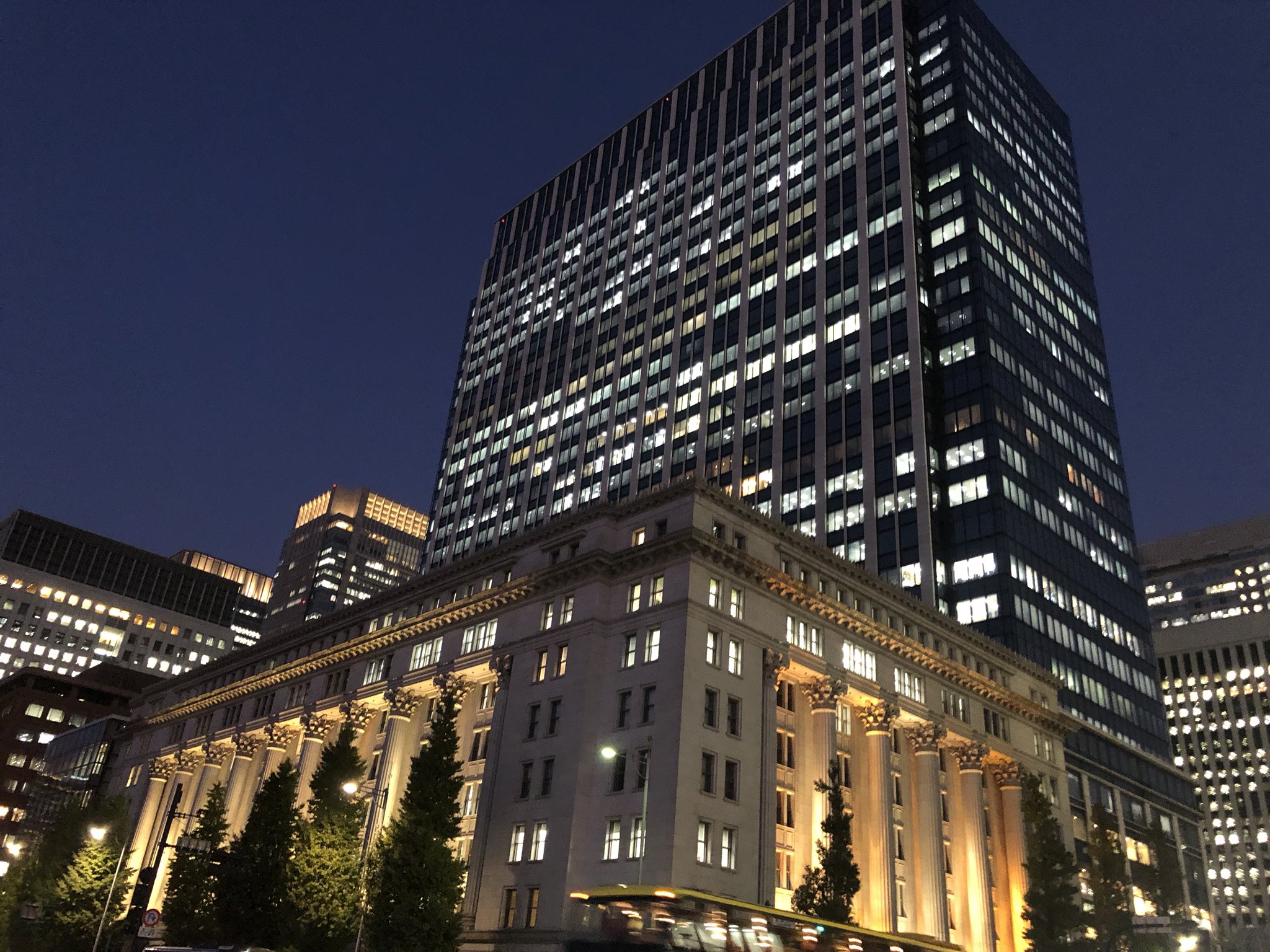 大企業の本社画像 就活 明治安田生命保険相互会社 Meiji Yasuda Life Insurance Company 本社 アコム株式会社 Acom Co Ltd 本社 日本化薬株式会社 Nippon Kayaku Co Ltd 本社 明治安田生命 アコム 日本化薬 本社巡り 企業巡り 本社 企業