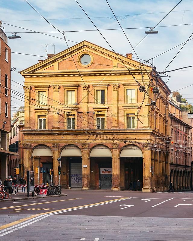 MatteoMammato's tweet photo. "E non c'è un'altra cosa più vera e più bella di questa"
~Listening: Tommaso Paradisi - I Nostri Anni~
•
•
•
📌Via Ugo Bassi | Bologna | Italy
_______________________________

#bologna #emiliaromagna #igersitalia #igersbologna #ig_bologna #igfriends_e… https://t.co/EUBNC1RZ1O https://t.co/pHA5nMgCry