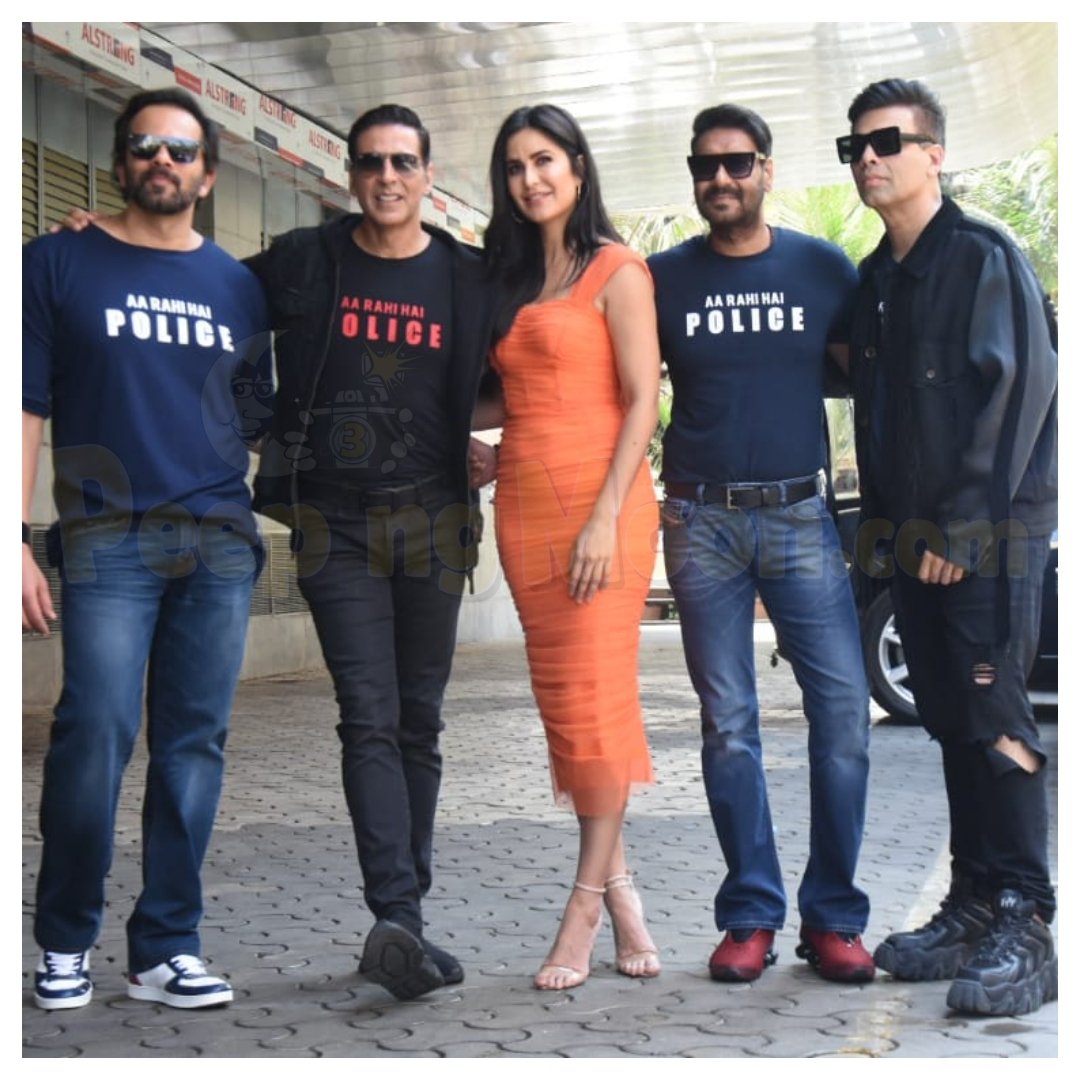 Team #Sooryavashi has arrived at the trailer launch 💥 Are you ready? #SooryavanshiTrailer @akshaykumar @ajaydevgn @RanveerOfficial #KatrinaKaif #RohitShetty @karanjohar @Shibasishsarkar @RelianceEnt @RSPicturez @DharmaMovies #CapeofGoodFilms @TSeries @sooryavanshi24