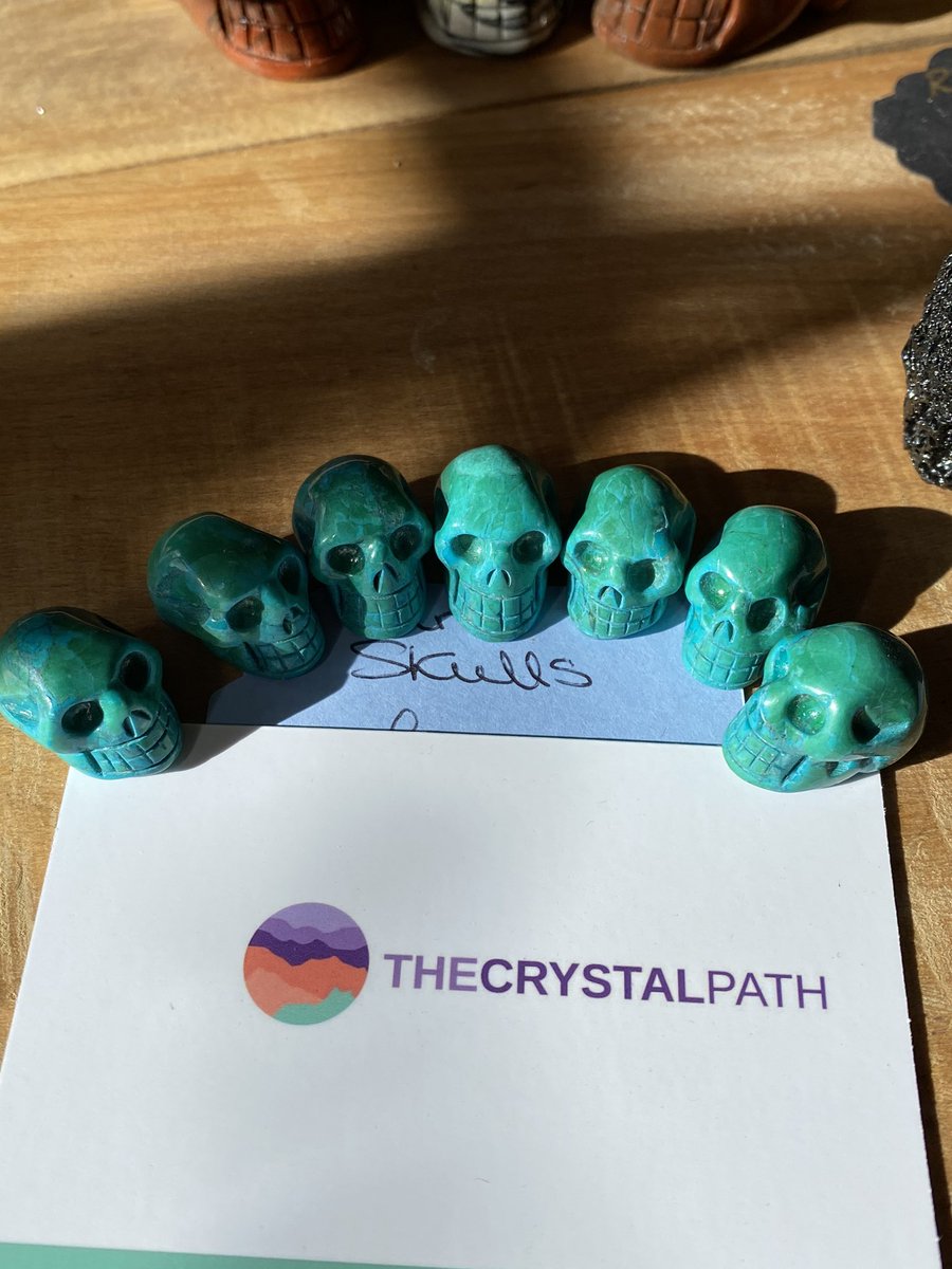 theCrystalPath's tweet photo. π NEW IN: Mini Skulls. π #thecrystalpath #jewelinsuffolk #crystalsforsale #crystals #suffolk #display #special #events #gift #supportsmallbusiness #independentbusiness #burystedmunds #eventplanner #skulls https://t.co/PMyUpkiwnh