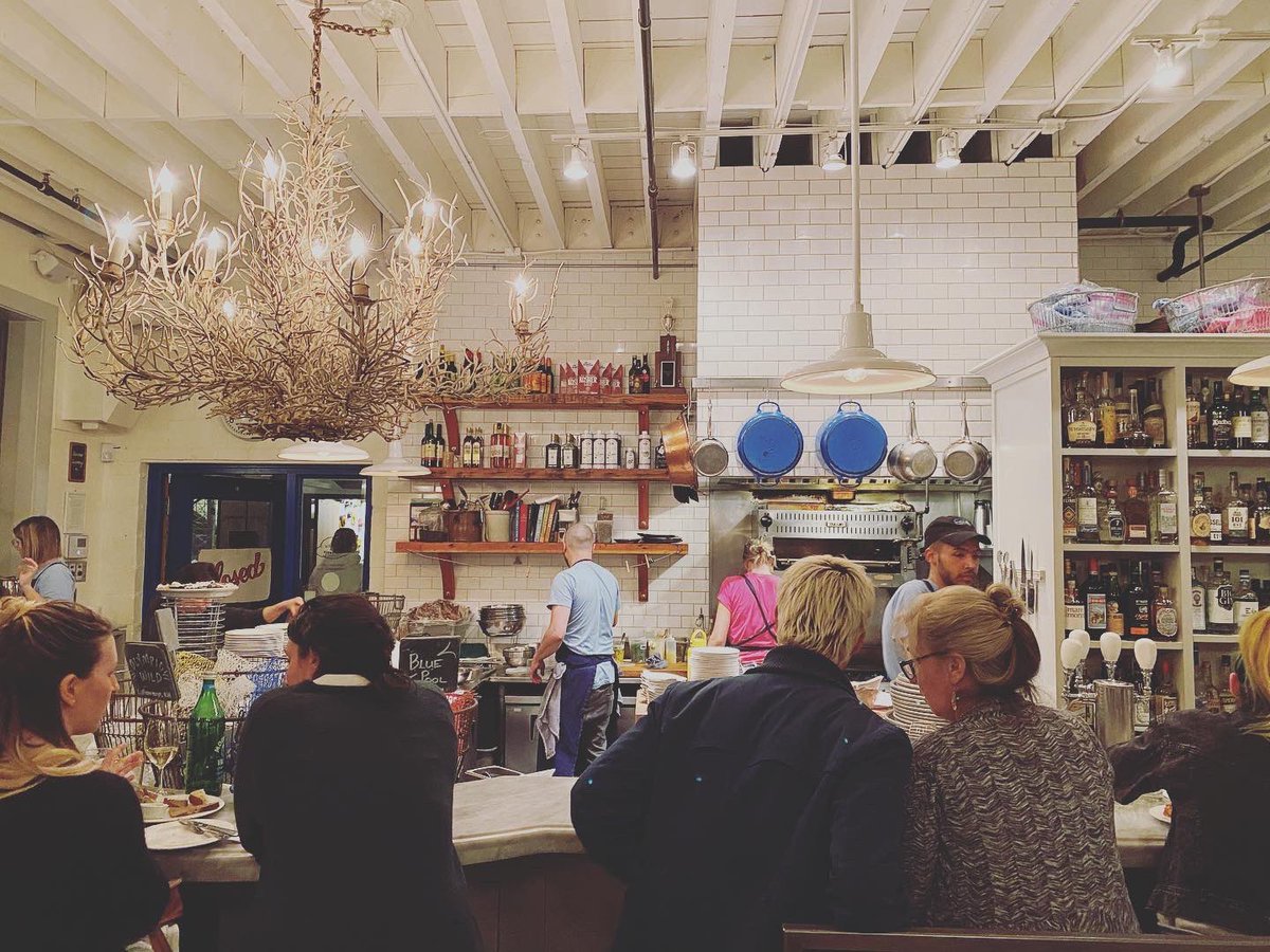 craigamorris's tweet image. Enjoying the first few bites of #WildAlaskaPollockWeek at @thewalrusbar here in #Ballard. Delicious, spicy, battered Alaska Pollock with a yuzu aioli was phenomenal!! Great job Chef Maddie!! AskforAlaska #AmericaWinsatSeafood #WildAlaskaPollock