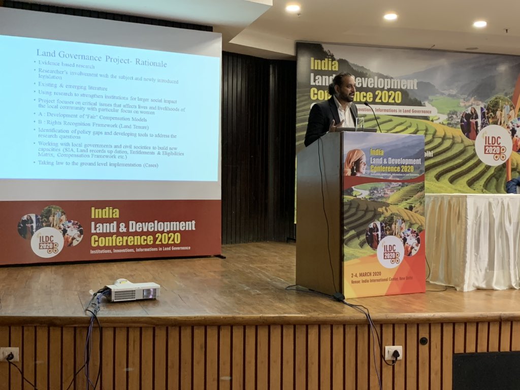 Exciting interactions at the <a href="/Cambridge_Uni/">Cambridge University</a> session #ILDC2020 : Who should be blamed for dilutions around #consent, SEIA, Fair #compensations, R&amp;R etc in #LARR, states or Centre? Thanks <a href="/ShashiSingh_Cam/">Shashi Ratnaker Singh</a> for leading this conversation