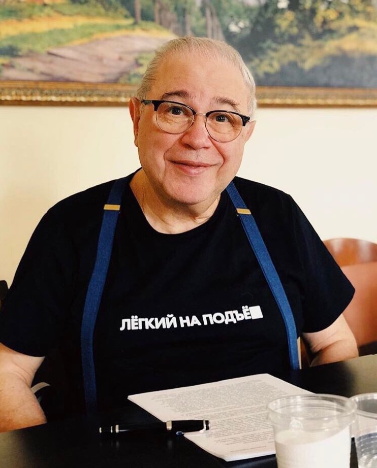 ESFgxZEXUAICU7T?format=jpg&name=medium