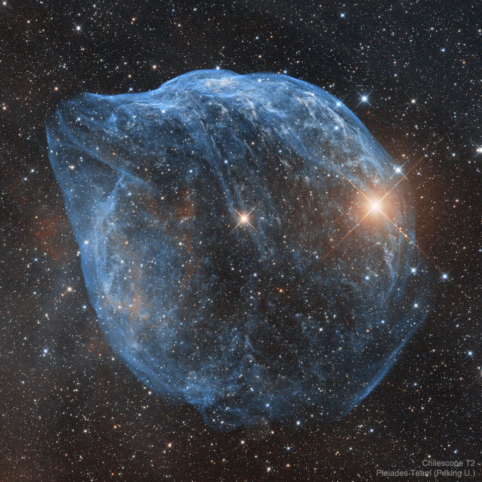 azmosaa's tweet photo. تسمى الفقاعة الكونية  Sharpless 2-308 على بعد 5200 سنة ضوئية من الأرض
قطرها 60 سنة
اصغر ما بها من نجوم=40 ضعف حجم الشمس والأرض مجتمعين
(هَٰذَا خَلْقُ اللَّهِ فَأَرُونِي مَاذَا خَلَقَ الَّذِينَ مِن دُونِهِ ۚ بَلِ الظَّالِمُونَ فِي ضَلَالٍ مُّبِينٍ)
صدق الله العظيم

#الكون_العميق https://t.co/bCR4ZWAv7o