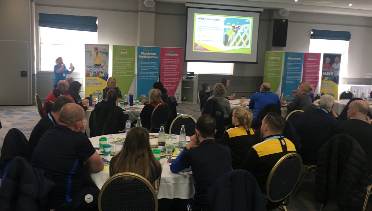 STELEFTLEY's tweet photo. Fantastic couple of events @AJBell_Stadium & @LUFC over the weekend with the #Wildcats Workforce Team delivering #WildcatsTraining Thanks to hundreds of enthusiastic & dedicated coaches, volunteers, wildcats mentors & CFA staff who attended ๐๐ฏ ๐พ โฝ๏ธ https://t.co/FZhRgApzwU