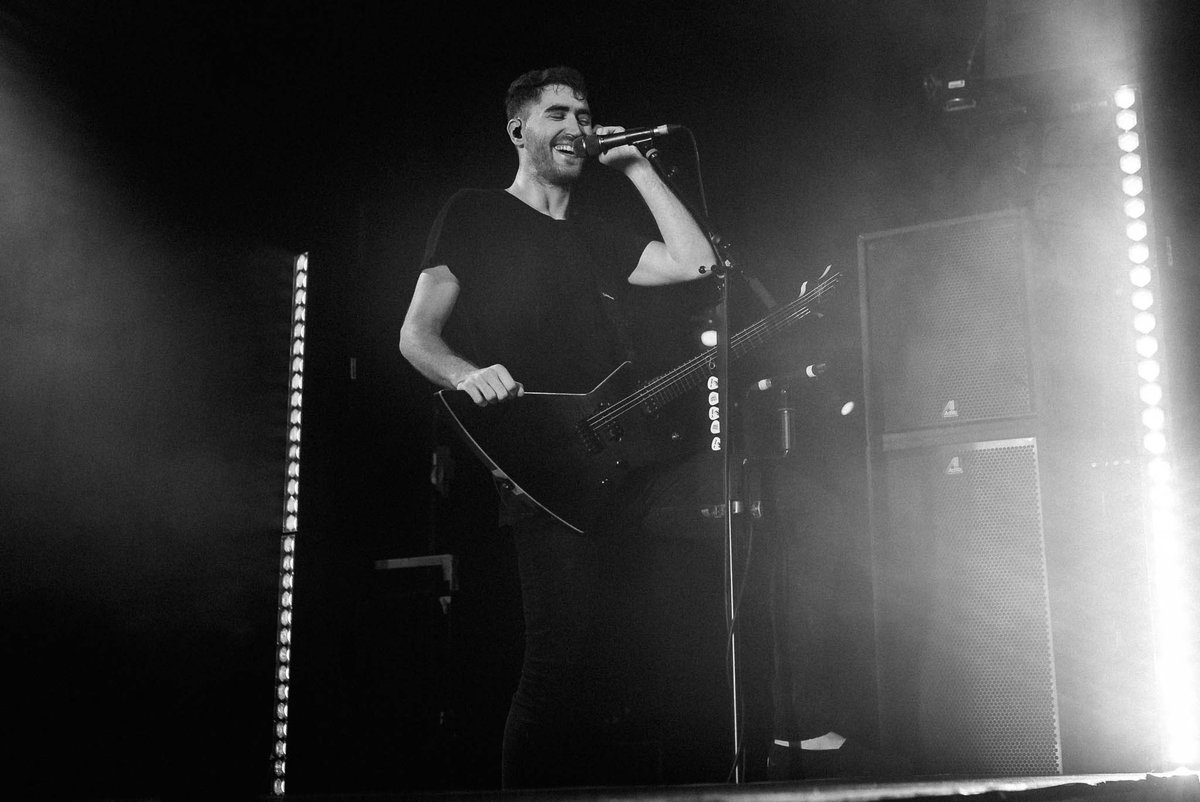 burytomorrow's tweet photo. Happy Birthday to the one and only @Jasoncameron_ 

🎂 🥳 🎈 🎉 https://t.co/BjsoQzk1nR