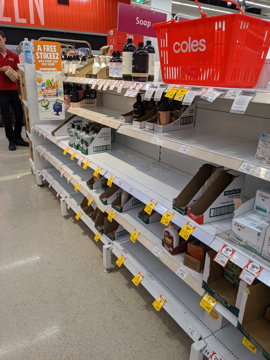lorns's tweet photo. Quarantine stock-up in full force at Coles Indooroopilly!! https://t.co/DybiiYLU97