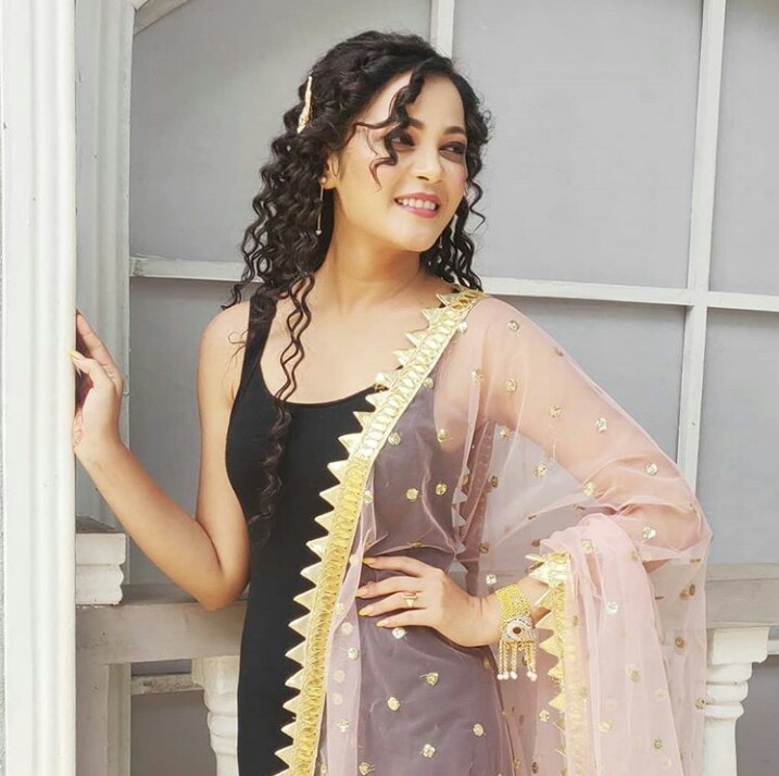 #kaverians show some love for #kuhu