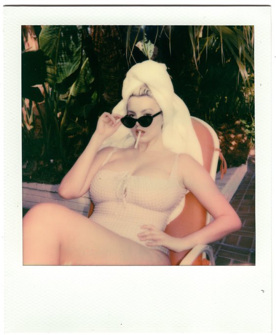 original polaroids of me taken by Philip Briggs at the Chateau Marmont🎞 https://t.co/NhuCkkabwq