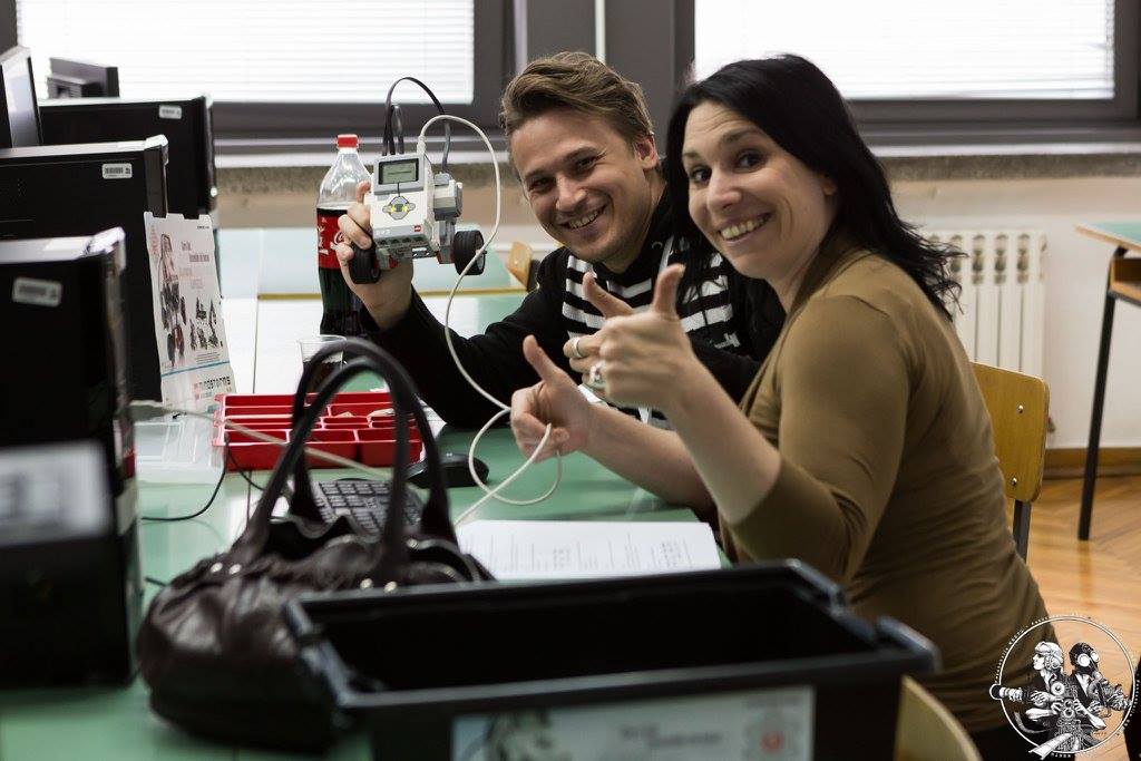 Good morning lovely people!

🐧 We will need some awesome volunteers at the conference! Join us and spread the geeky happiness with lovely people who will visit us in May! 

If you are interested then fill up the volunteering form: forms.gle/wn51LZP8nj5Sej…