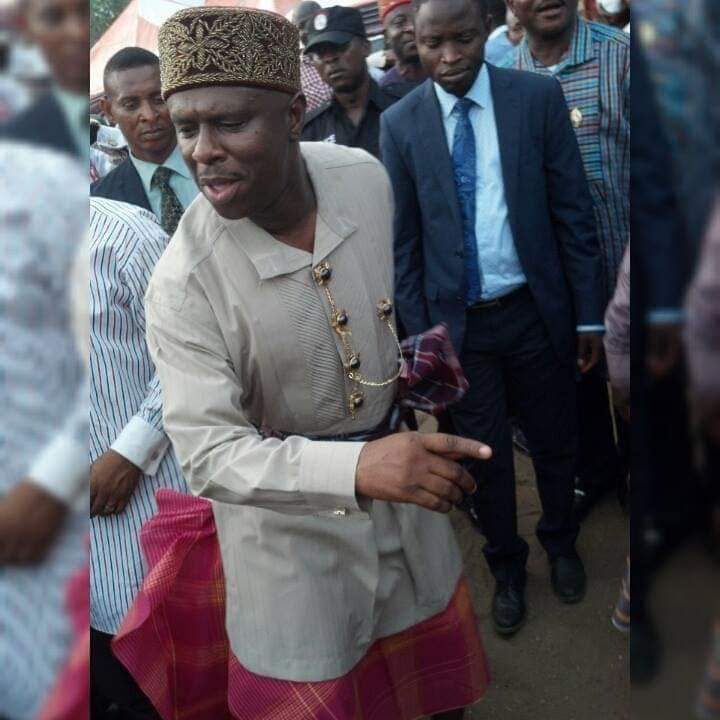 IkpangiA's tweet photo. I'm the root of #Africa
#IkoroAzumini #Ijaw #Culture #Art @AzuminiA @lord2blend @absgdiaspora1 @PetersideDakuku https://t.co/owkIlxahIL