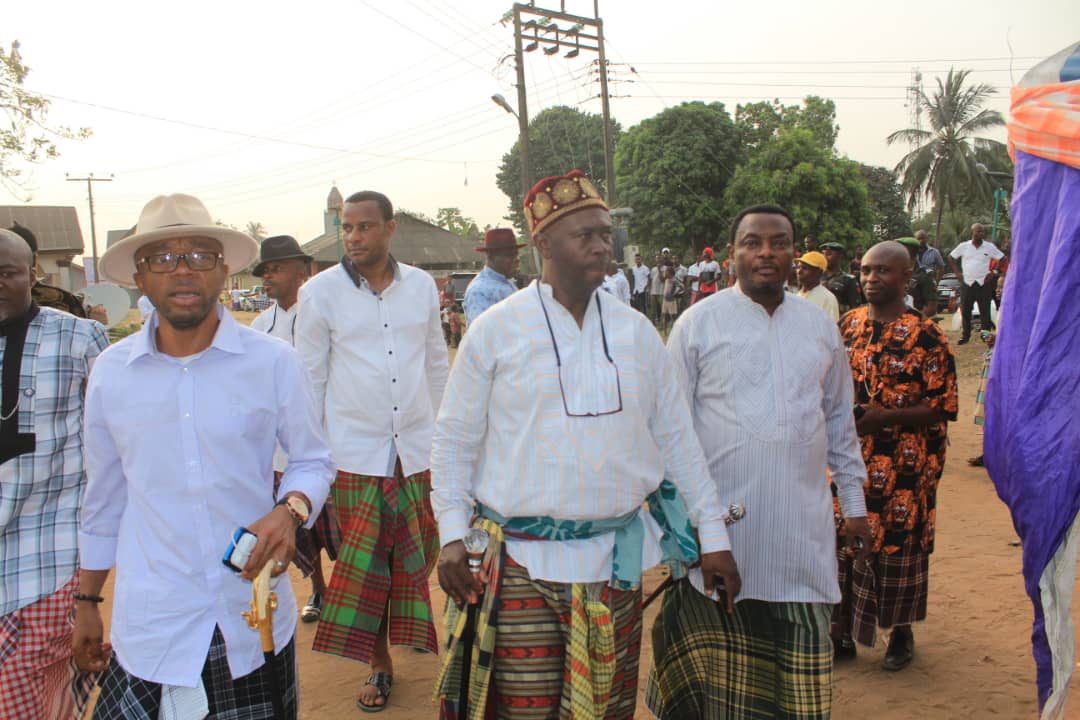 IkpangiA's tweet photo. I'm the root of #Africa
#IkoroAzumini #Ijaw #Culture #Art @AzuminiA @lord2blend @absgdiaspora1 @PetersideDakuku https://t.co/owkIlxahIL