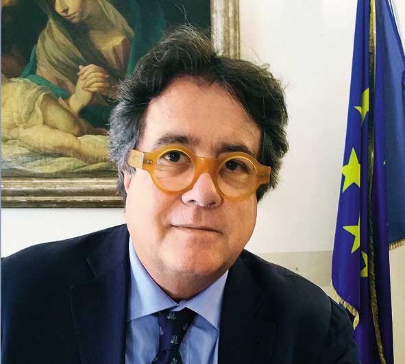 CastelloGrifeo's tweet photo. Una festa di cultura e bellezza nel ricordo di Sebastiano Tusa. È stata istituita la Giornata dei beni culturali siciliani. 

🔴Si celebrerà ogni 10 marzo

Qui un articolo per saperne di più ⤵️
https://t.co/2sebUsBQlG https://t.co/UJo2MH2pIr