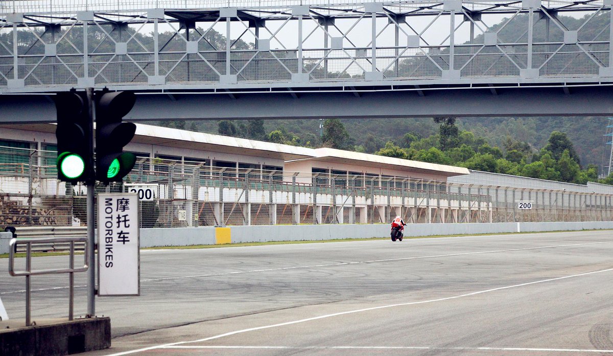 ZIC1993's tweet photo. https://t.co/Y2yOAAPR9I
Disease prevetion and Operation resumption
https://t.co/UN1czbkSpc
防控、復工︱ZIC在行動
#ZhuhaiInternationalCircuit #ZIC1993 #珠海國際賽車場 https://t.co/4vtQAkUukP