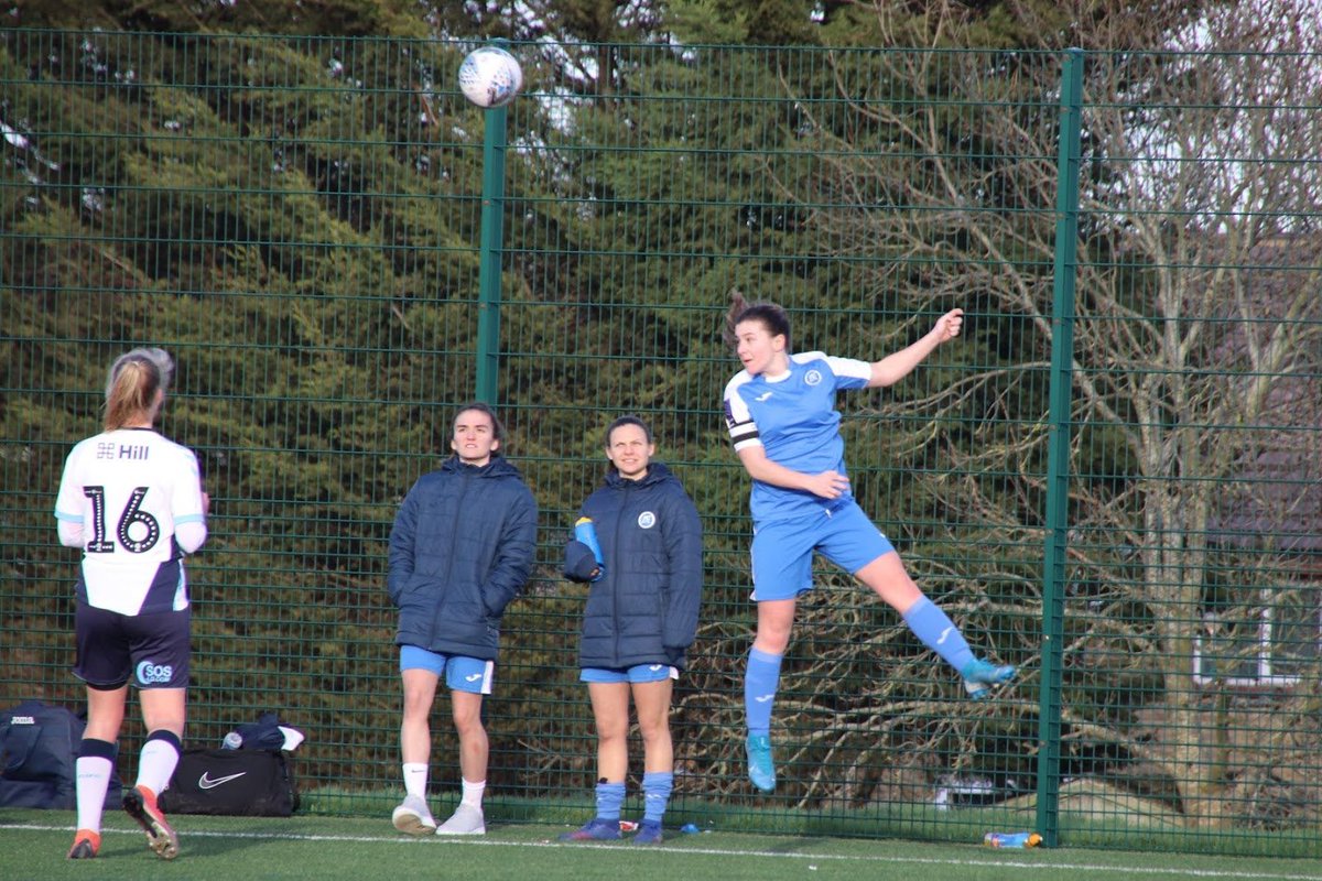 hashtagutdwomen's tweet photo. Some more photos from yestarday's Development match, courtesy of @DBCloggy 

#AFCBasildon
#WeAreNational
#OneClub
#Basildon https://t.co/CzNjhnp7M1