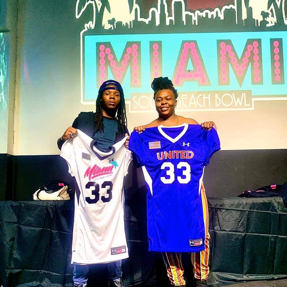 TeamAmericaFB's tweet photo. 2020 South Beach Bowl! #WFA #SouthBeachBowl #TeamUnited #TeamAmerica #TeamWorld #Miami #MiamiBeach #SouthBeach #InternationalFootball #MIFA #LEXFA #CRFL #Italy #France #Mexico #Canada #USA #CostaRica https://t.co/wJBhdtNOLe