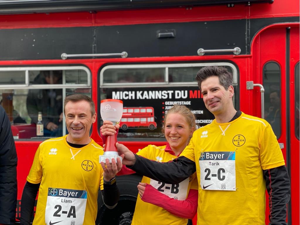 ...3 phänomenale Jahre bei #Bayer gehen zu Ende.

Gestern durfte ich noch einmal für #teambayer an den Start gehen! 
Rund ums Bayerkreuz - ein Klassiker!

Es war mir eine große Ehre und Freude! DANKE #teambayer!

#advancinginnovation #advancingdigital #innovation
#passion