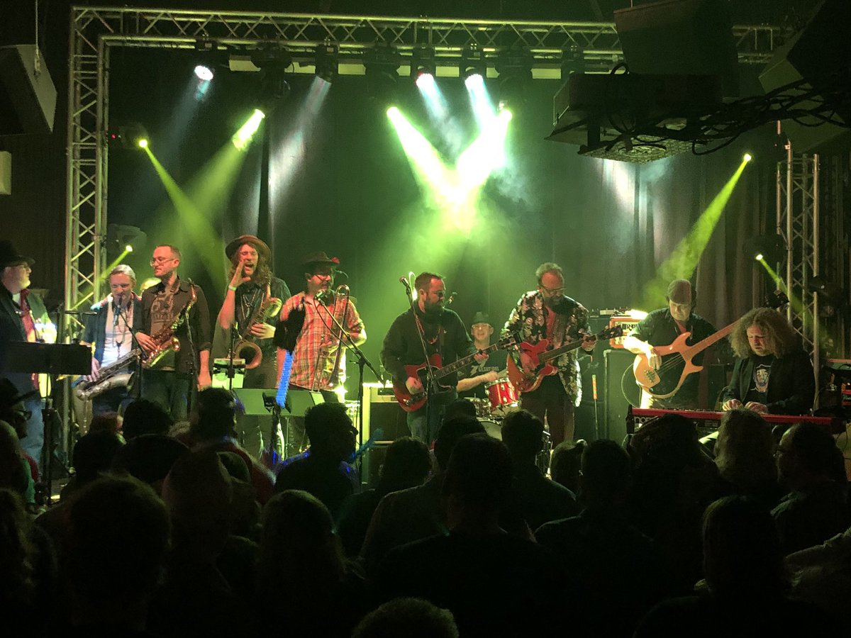 b3dahlia's tweet photo. Fat Tuesday was off the charts fun! Huge shout outs to @Polyrhythmics and @NectarLounge for inviting @west_soul to join the festivities!
The band is back at @ParliamentWSea this week for #FirstThursday No.27!
#RareFunkGrooves
#digitwhileitshappening
#ThePulsations
#SeattleFunk https://t.co/DzGEYNdkLe