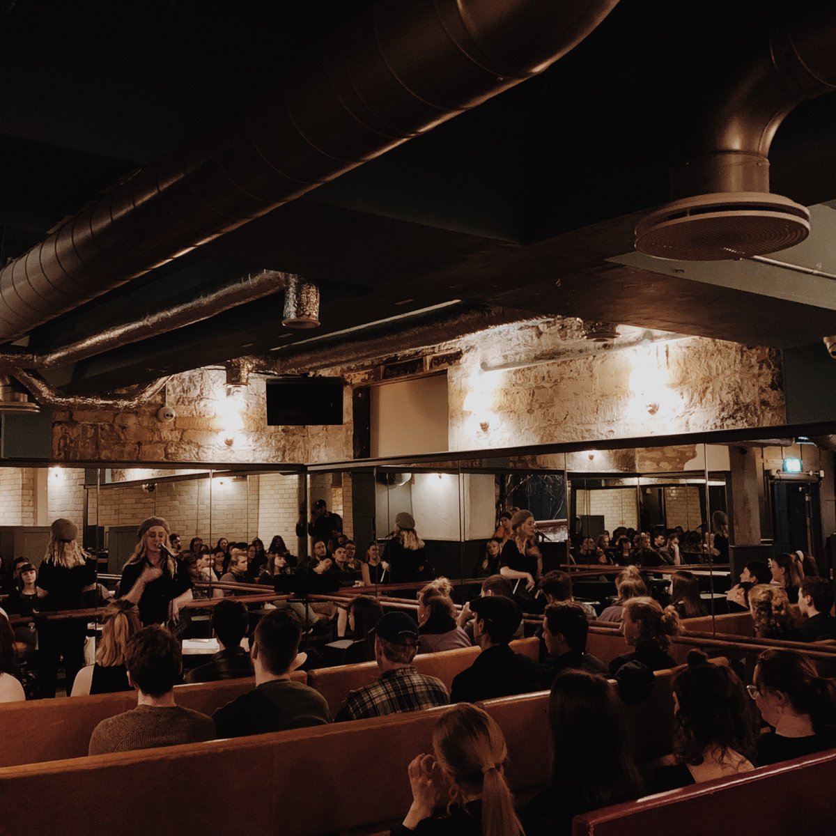 We had an amazing night celebrating <a href="/hannaglover/">Hanna Glover</a> and her NEW BOOK!! Full of incredible poetry. If you haven’t bought one yet, go get a copy! 🙌🏽