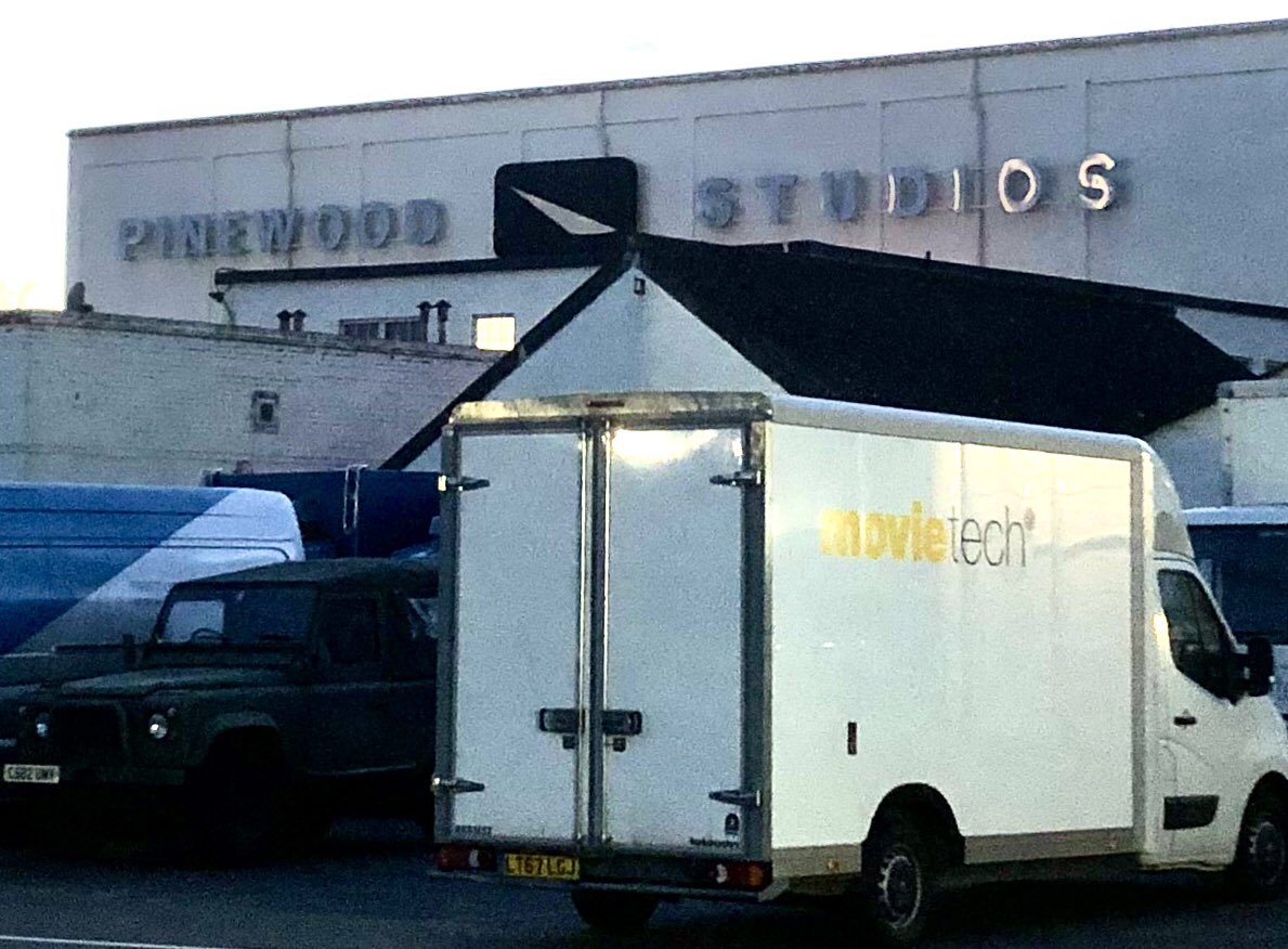 DaveRossiter's tweet photo. Yesterday I walked down Goldfinger Avenue on the Pinewood Studios lot. There to watch 1917. Great movie. Great experience. https://t.co/EKPUnG1Pl8