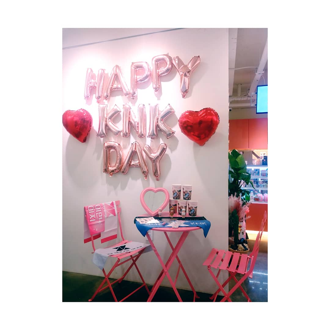 the_mangojelly's tweet photo. #EVERY_LETTER_I_SENT_YOU
#HAPPY_KNK_DAY
#크나큰짱짱 https://t.co/WJdSWyroVs
